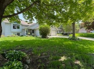 2025 Diablo Dr SE, Owatonna, MN 55060