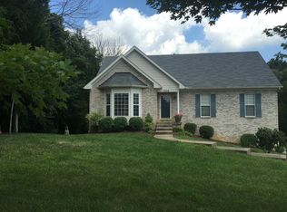 3005 Mint Julep Ct, Crestwood, KY 40014