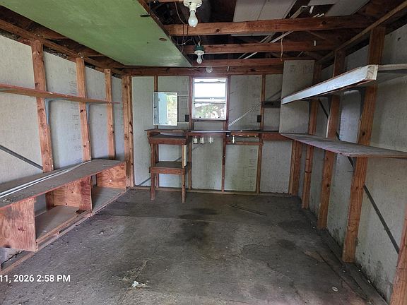 5th image of 222 Jaggers St