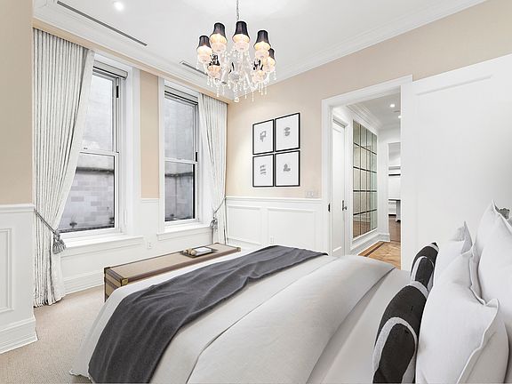 4th image of 1 Central Park W #608-1508