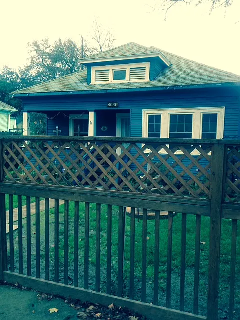 3301 33rd St photo 1