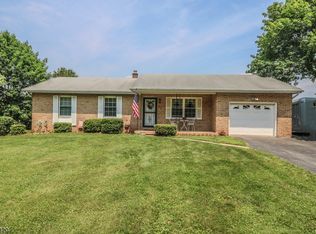 858 Riverside Dr, Hillsborough, NJ 08844