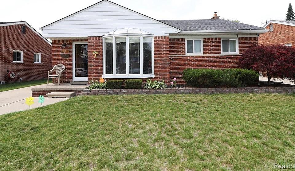 8463 Winston Ln, Dearborn Heights, MI 48127 Zillow