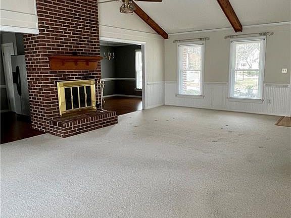 2nd image of 1108 Vineyard Dr