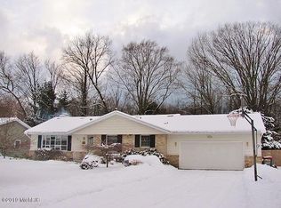 5121 Pine Ridge Dr, Muskegon, MI 49441