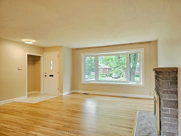 2368 Drury Ln #MAIN — Photo 7