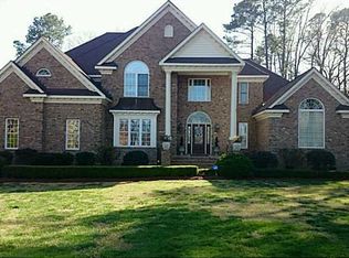 3049 Lynndale Rd, Virginia Beach, VA 23452