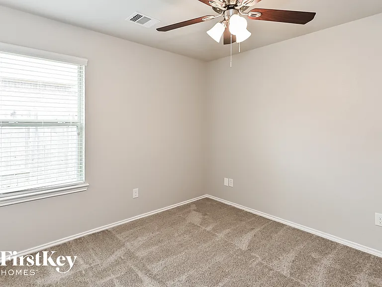 14005 Lake Crescent Dr — Photo 12