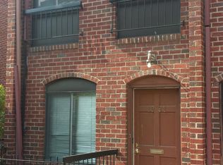 1097 Paper Mill Ct NW #1097, Washington, DC 20007