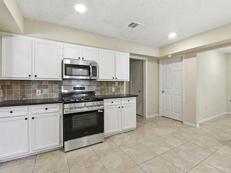 9052 Zapata Way — Photo 22