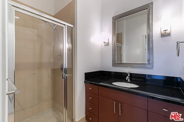 3810 Wilshire Blvd #1708 — Photo 8