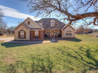 550 Sandlin Ln, Springtown, TX 76082