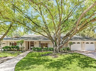 8510 Silver Ridge Dr, Austin, TX 78759