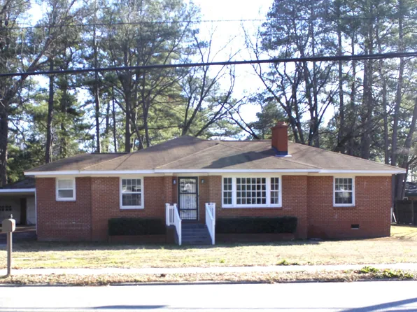 907 Leggett Rd, Rocky Mount, NC 27801