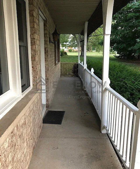 3700 Kalamazoo Ave SE — Photo 1