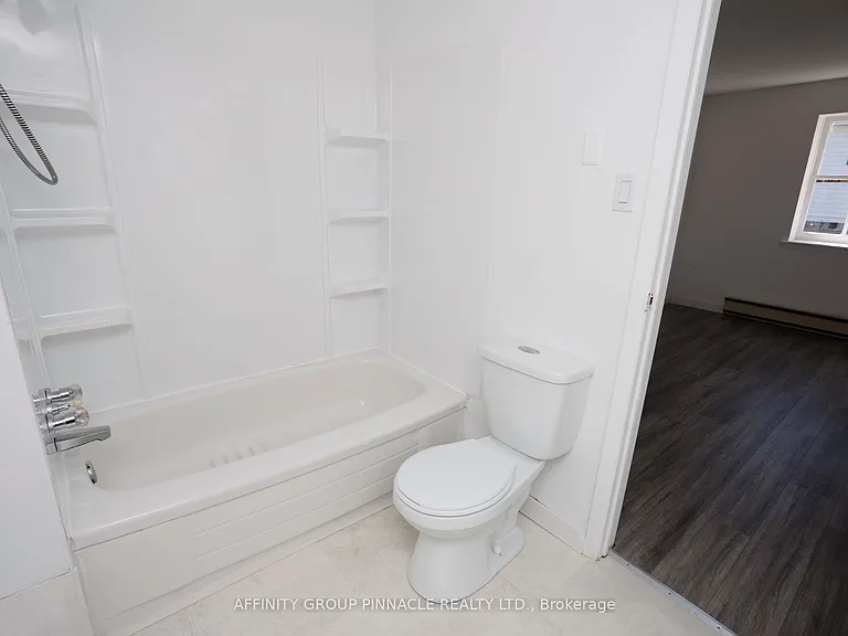 6 Duke St — Photo 4