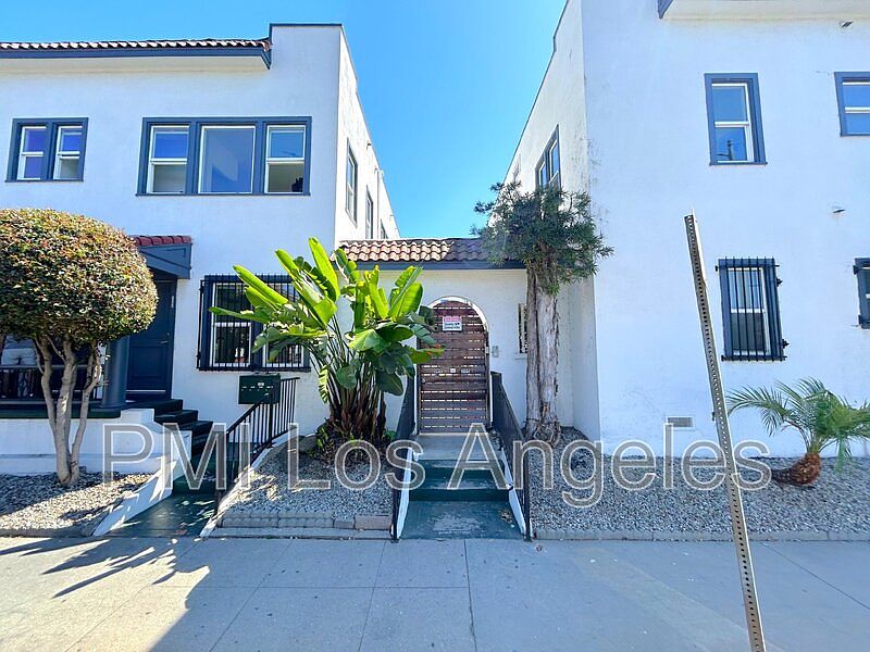 1st image of 3004 S Normandie Ave