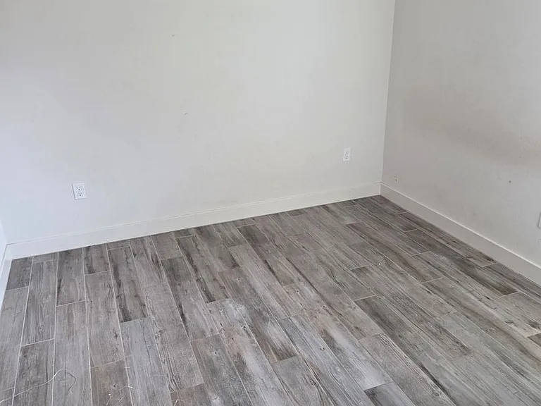 2143 Sweetwater Ranch Ave — Photo 7