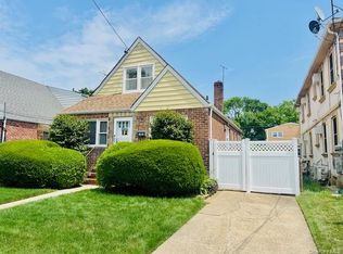 8663 Musket Street, Queens Village, NY 11427
