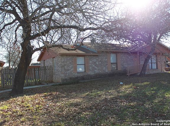 3rd image of 245 Shalimar Dr
