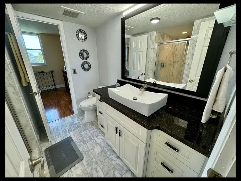 5201 NW 2nd Ave #415 — Photo 10