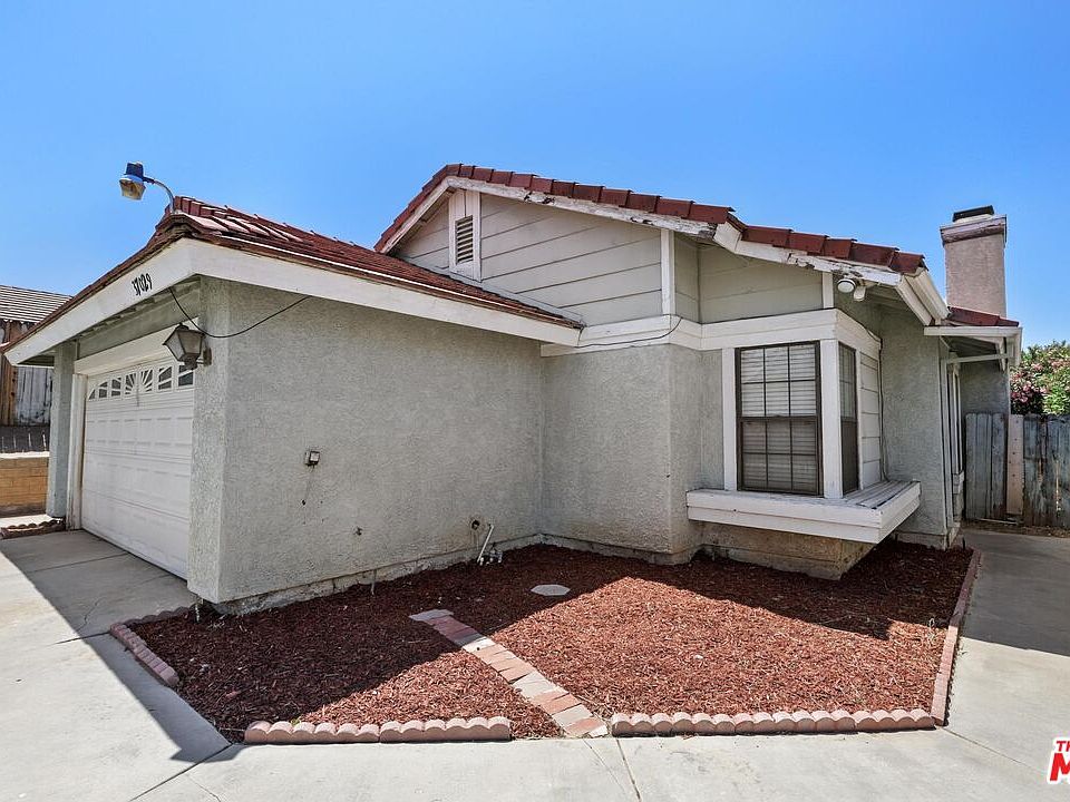 1st image of 37029 Potter Dr