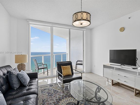 3rd image of 16699 Collins Ave APT 2404
