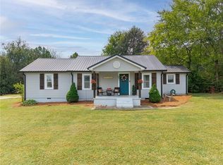 691 Clarkwood Rd, Rockmart, GA 30153