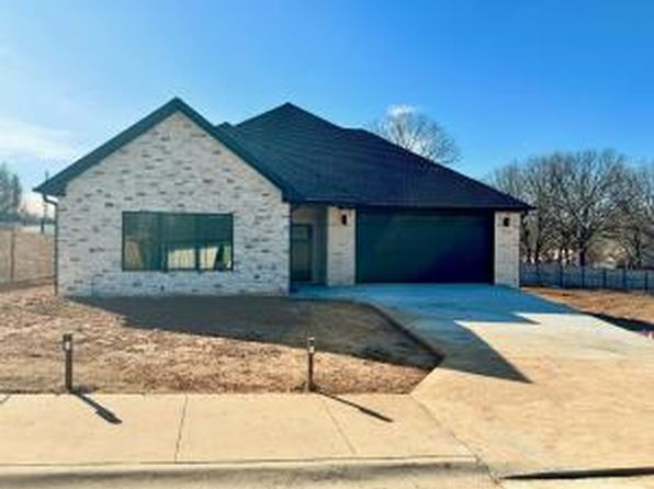 103 Harbor Cir, Russellville, AR 72802