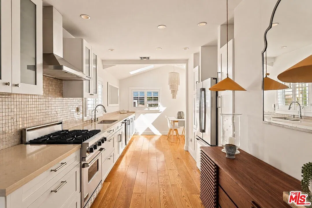 3 bed, 2.0 bath, $10,750 — Photo 4