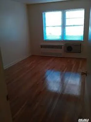 Rented by Virginia Rallis, LREB | media 5