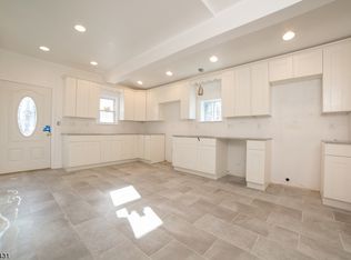 5 Bernard Rd, Hopatcong, NJ 07843