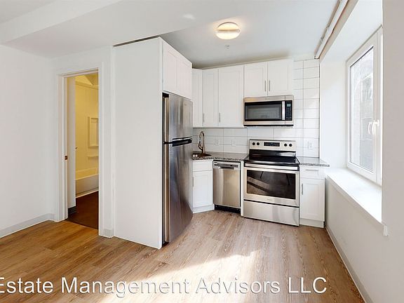 3rd image of 5850 N 13th St APT 304