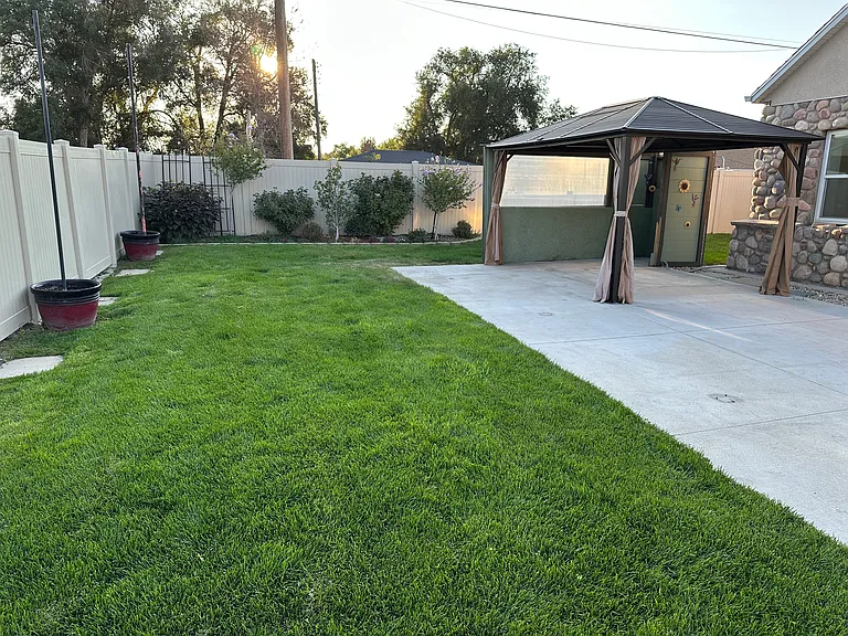 1283 W Sun River Dr — Photo 1
