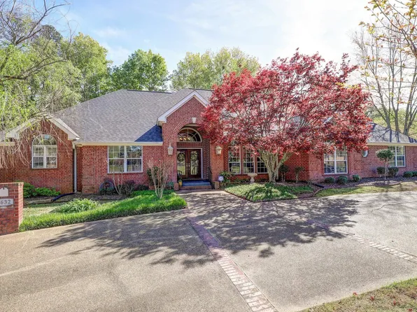 6632 Lakeridge Dr, Texarkana, TX 75503