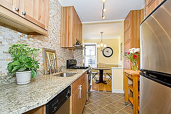 Sold by City Connections Realty | media 5