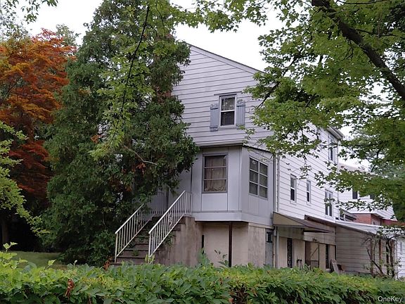 2nd image of 295 Hussey Road