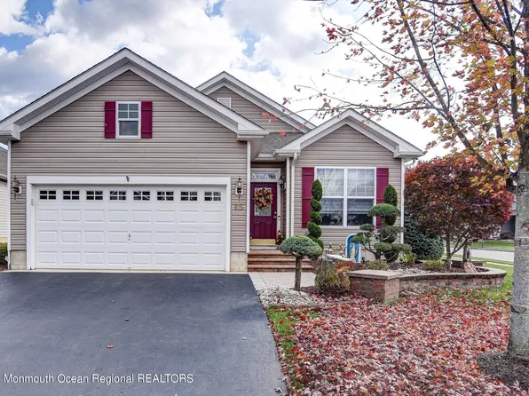115 Wintergreen Drive, Manalapan, NJ 07726