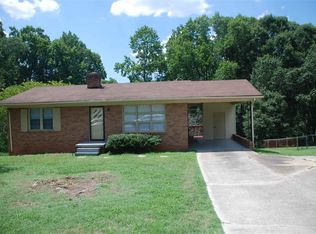 201 Kendrick St, Greer, SC 29651