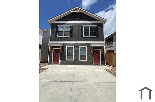 7131 Magnolia Crk Photo 1