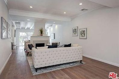 5th image of 12321 La Maida St
