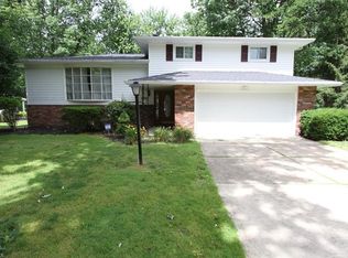 7240 Grant St, Mentor, OH 44060
