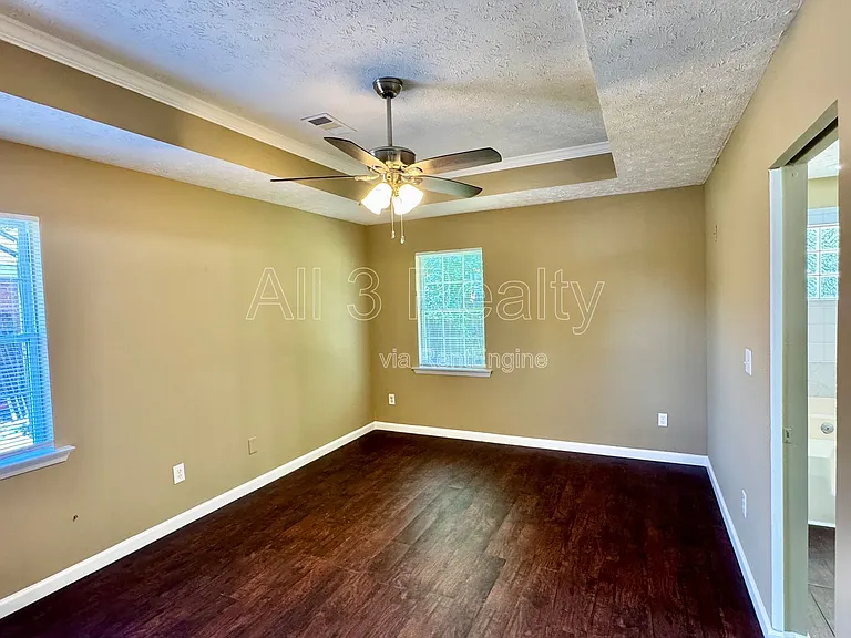 6917 Oak Side Dr — Photo 25