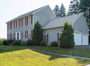 2 Squire Dr, Somersworth, NH 03878