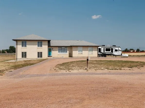 825 S Cayuga Ct, Pueblo West, CO 81007