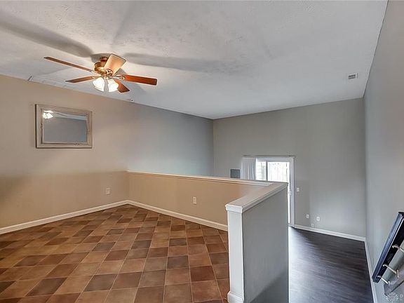 4th image of 37 Highpoint Dr #8