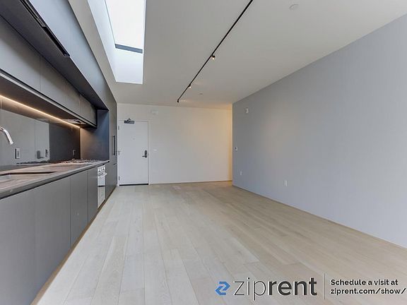 3rd image of 241 10th St Unit 502