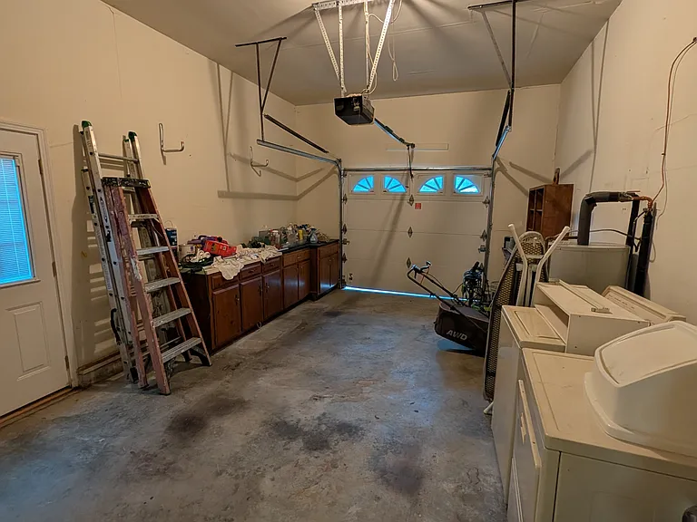 32 Gambol St — Photo 20