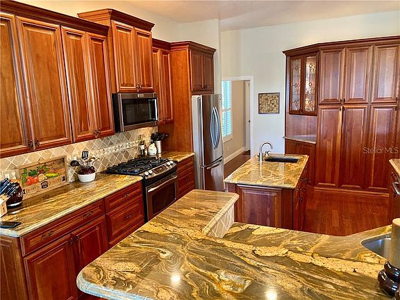 5th image of 114 Martesia Way
