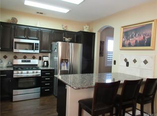 16147 Setting Sun Cir, Riverside, CA 92503